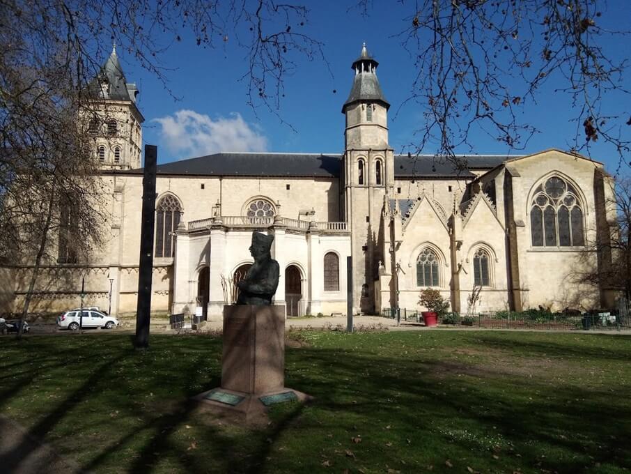 site paléochrétien et basilique Saint-Seurin