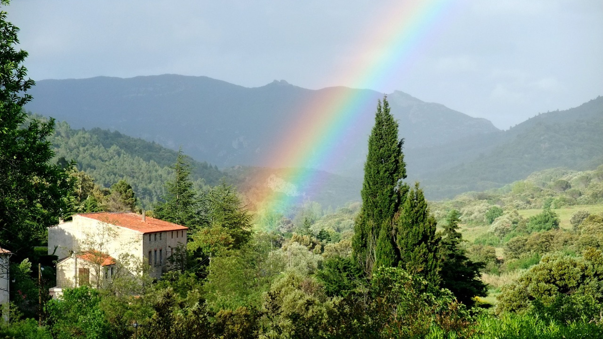 Dénichez le camping idéal dans le Languedoc-Roussillon pour découvrir les trésors de la région
